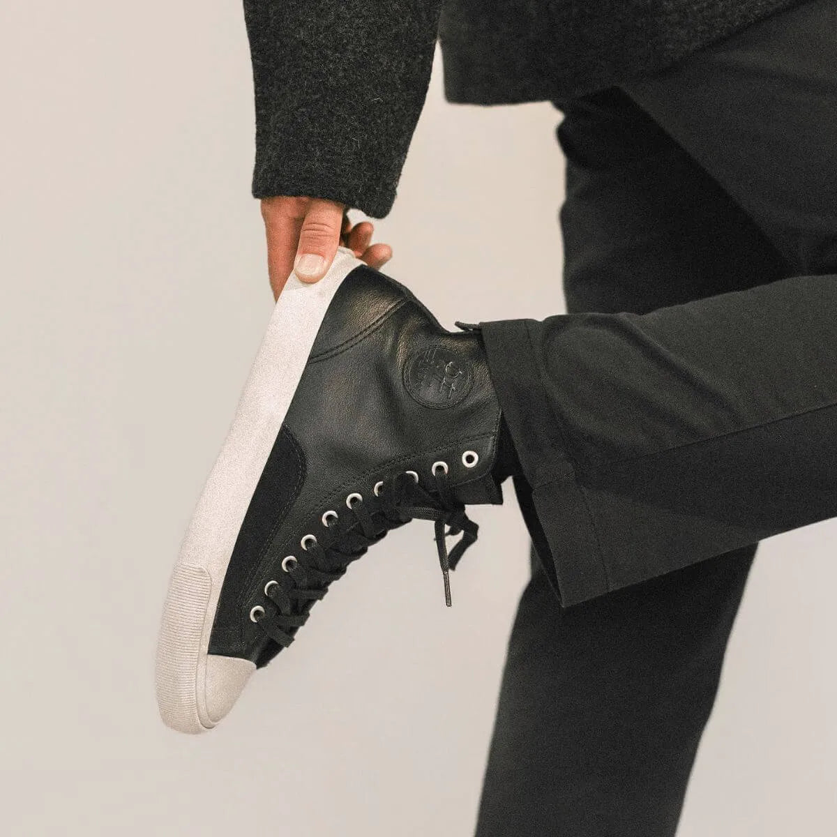 Black/Sea Salt