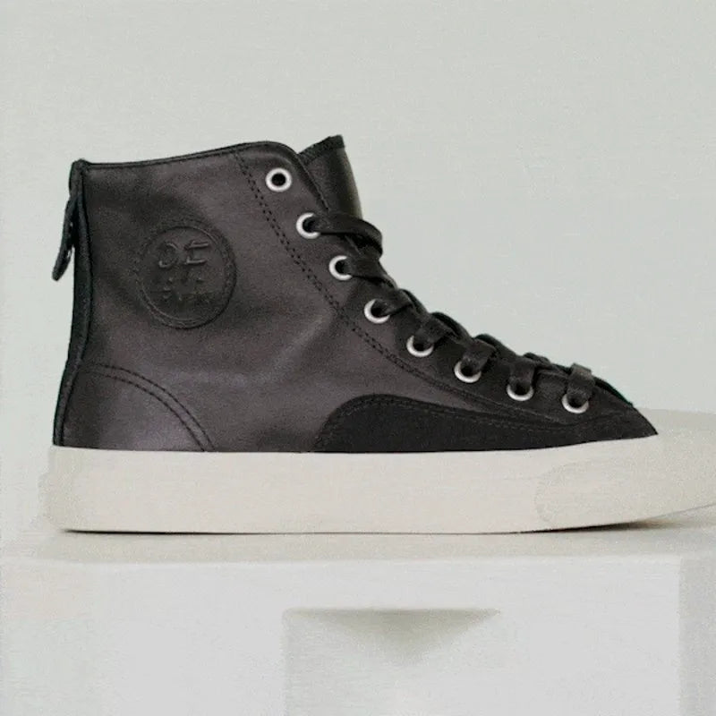Black/Sea Salt