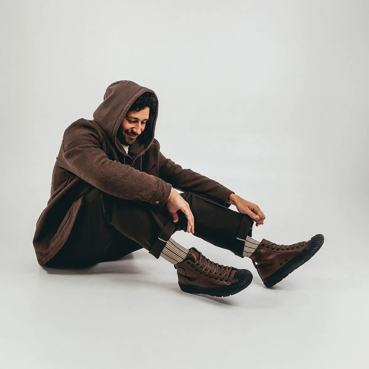 Brown/Black